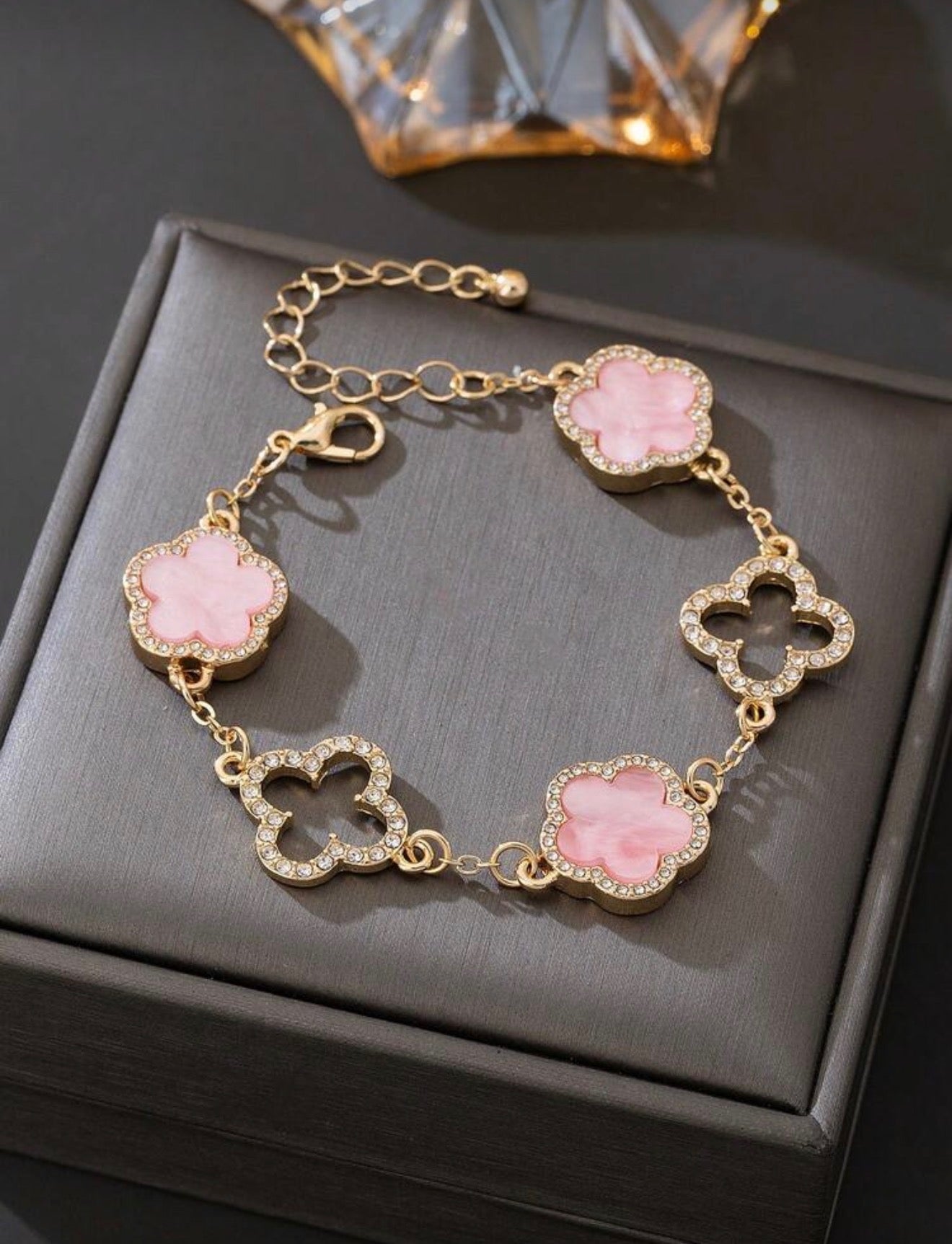 2pcs Pink Crystal Clover Bracelet